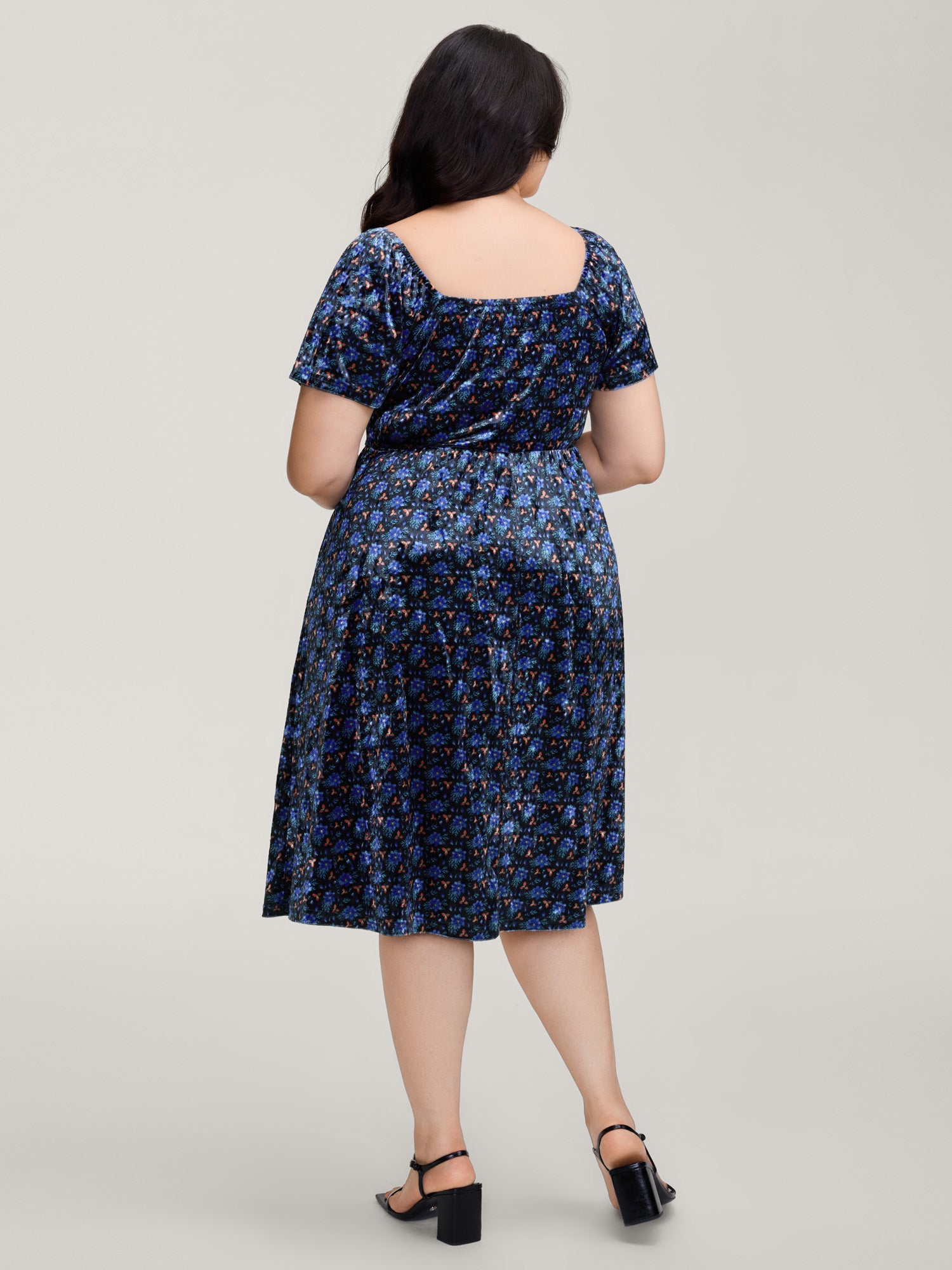 Velvet Floral Gathered Bodice Midi Dress-Sweetccc