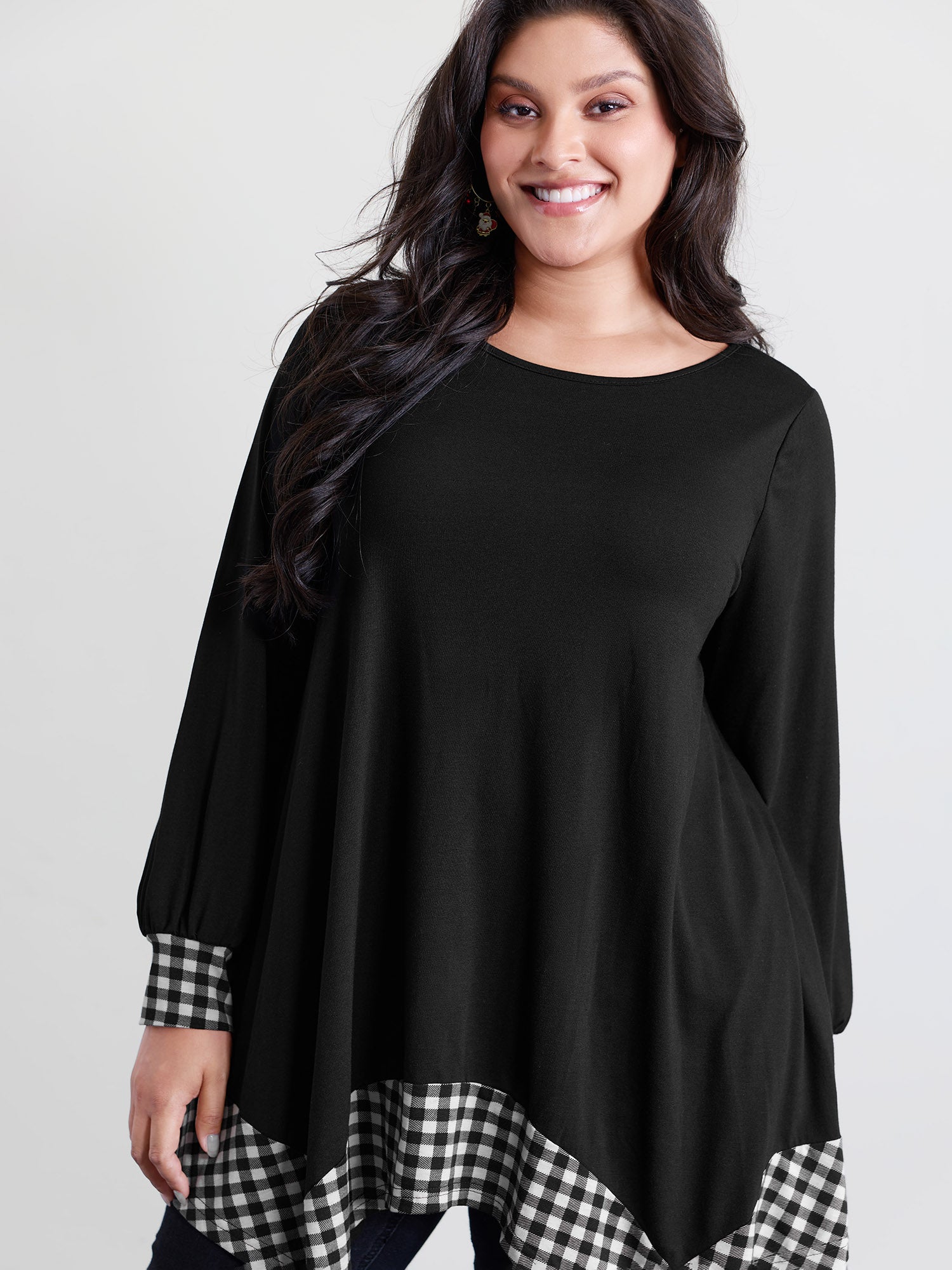 Supersoft Stretchy Checkered Asymmetrical Hem T-Shirt-Sweetccc
