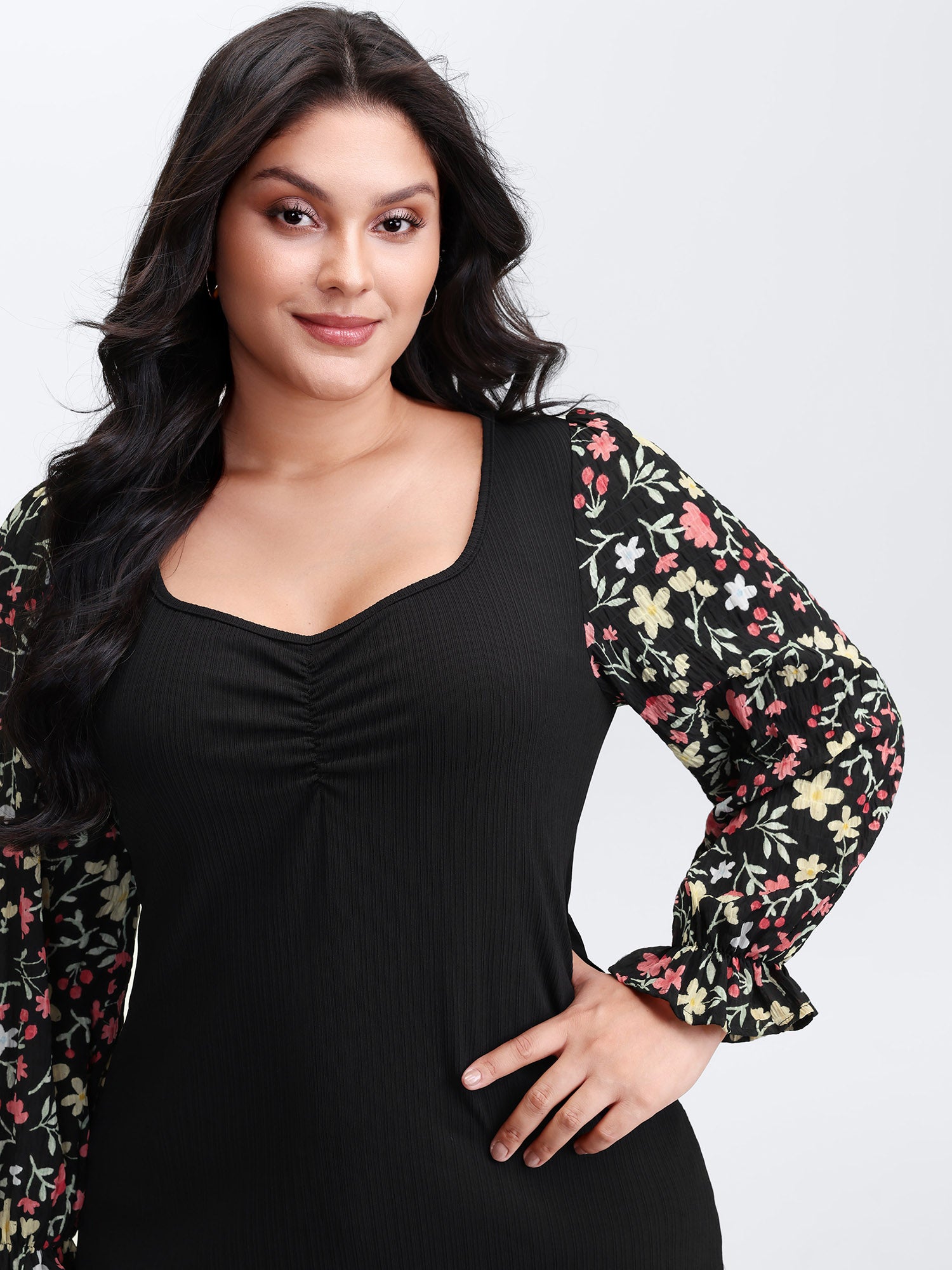 Textured Spliced Floral Sleeves Top-Sweetccc