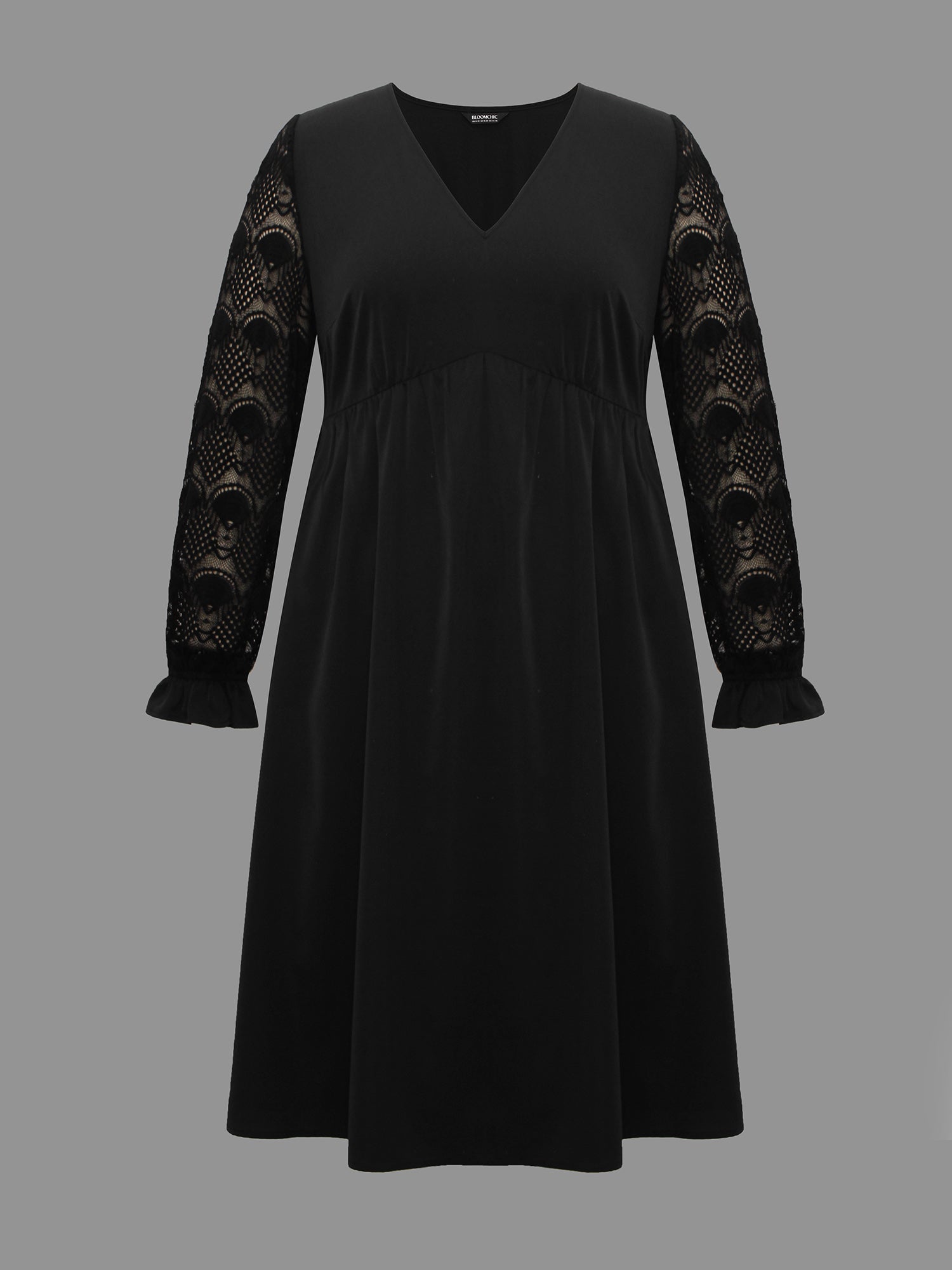 V Neck Lace Patchwork Midi Dress-Sweetccc