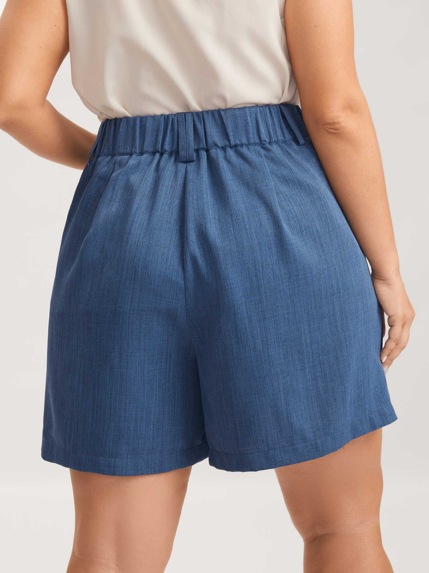 Heather Double Buckle Straight-Leg Shorts-Sweetccc