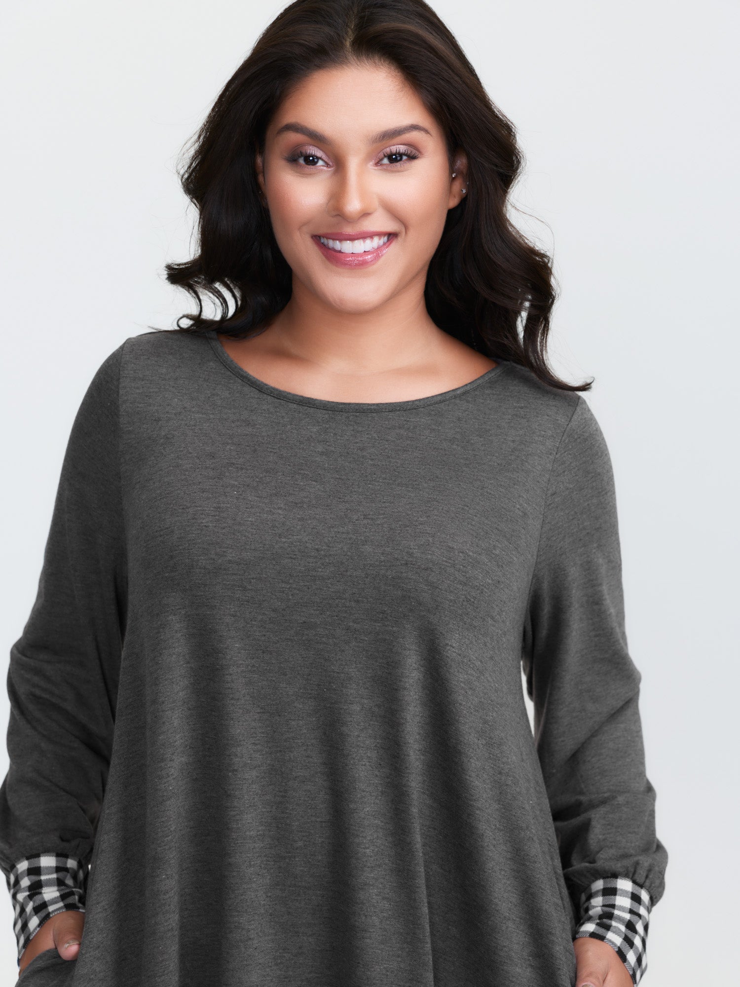 Supersoft Stretchy Checkered Asymmetrical Hem T-Shirt-Sweetccc