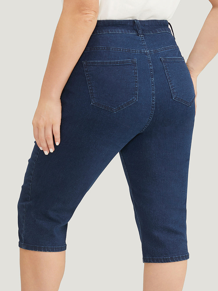 Moderately Stretchy  High Rise Knee Denim Shorts-Sweetccc