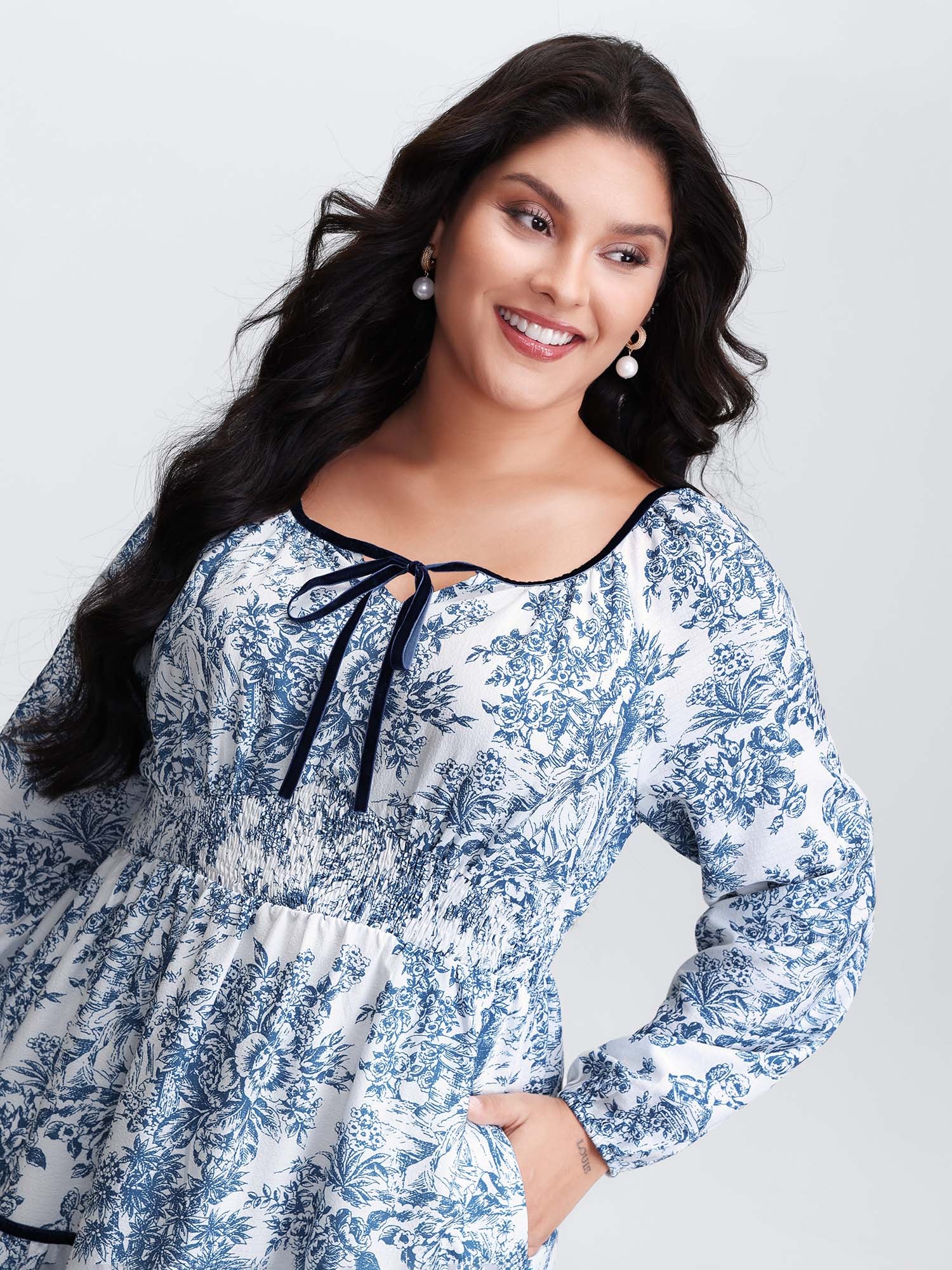 Toile de Jouy Neck-Tie Midi Dress-Sweetccc