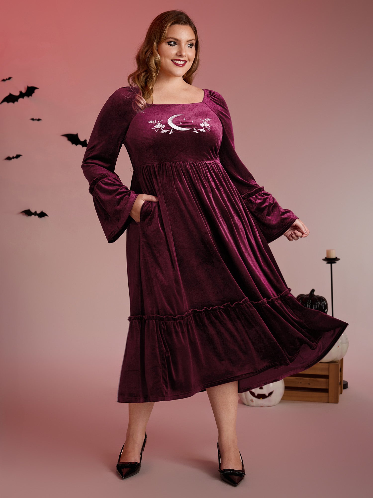 Mystical Moon Embroidery Velvet Midi Dress-Sweetccc