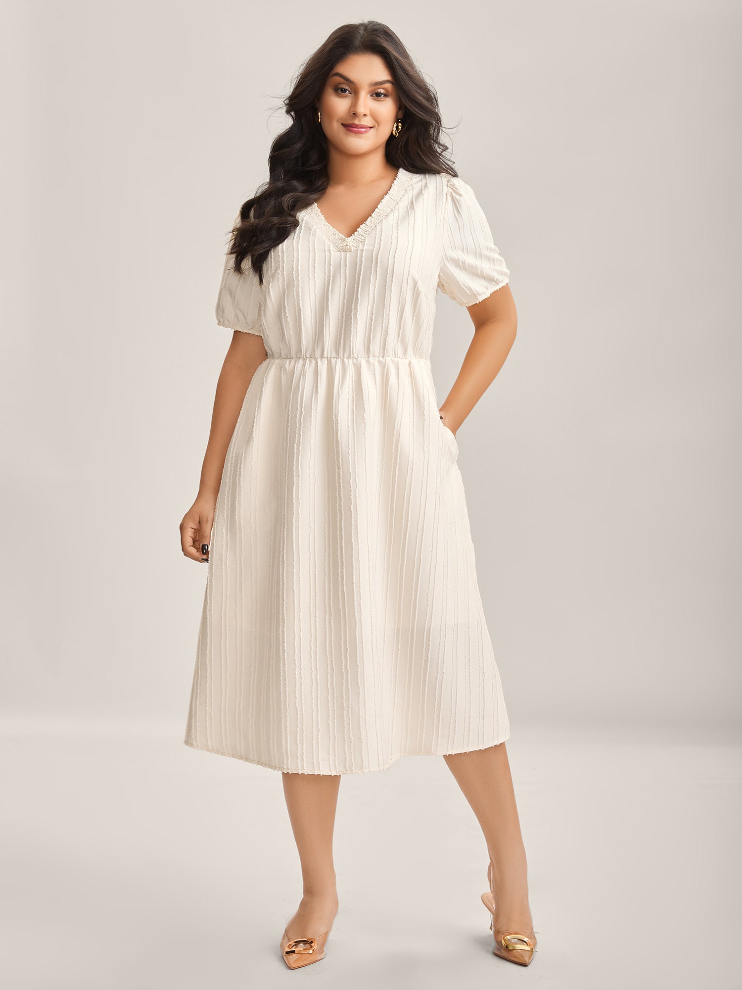 Textured V-Neck Pockets Solid Midi Dress-Sweetccc