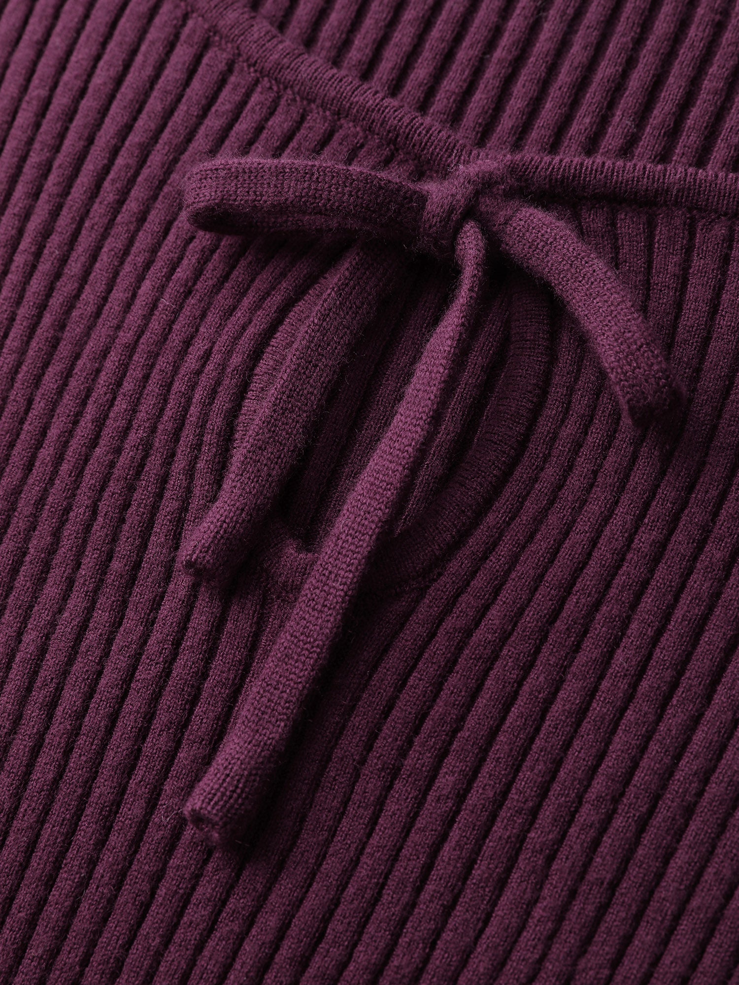 Supersoft Textured Cut-Out Neckline Fitted Pullover-Sweetccc