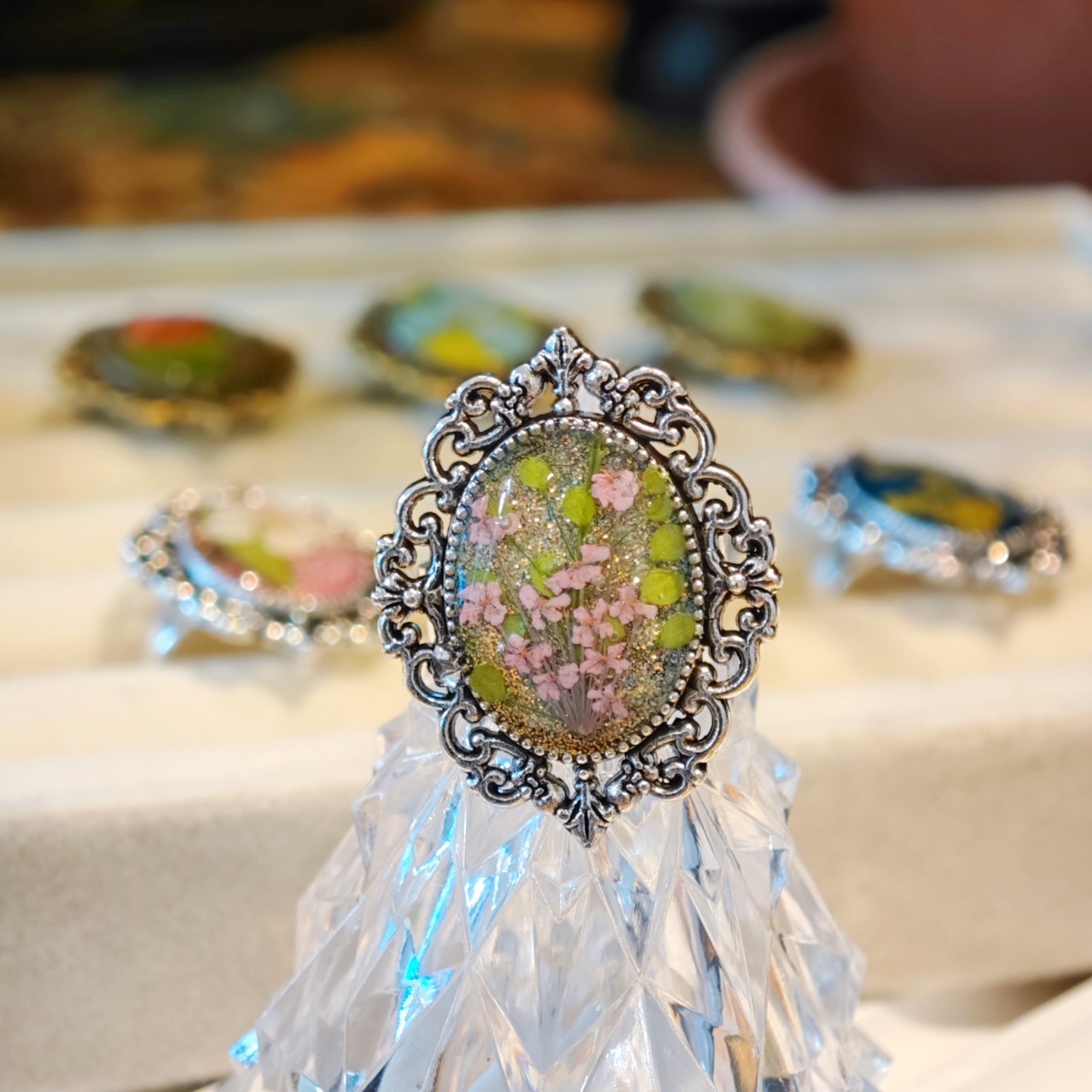 Vintage Palace Style Dried Flower Ring