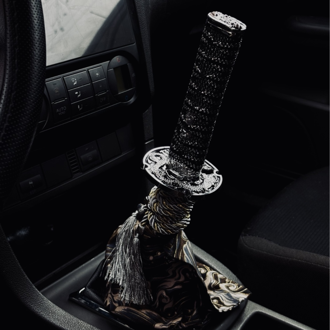 JDM Samurai Sword Car Shift Knob⚔️