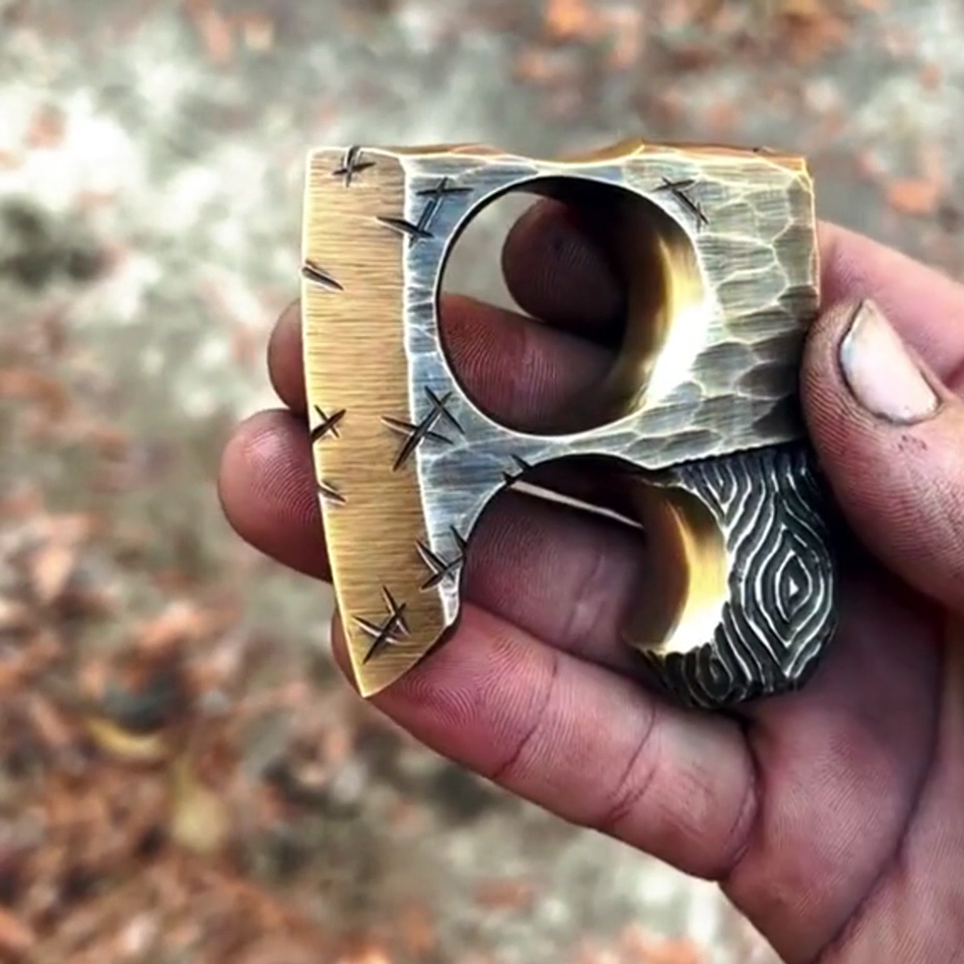 Golden Axe Finger Ring
