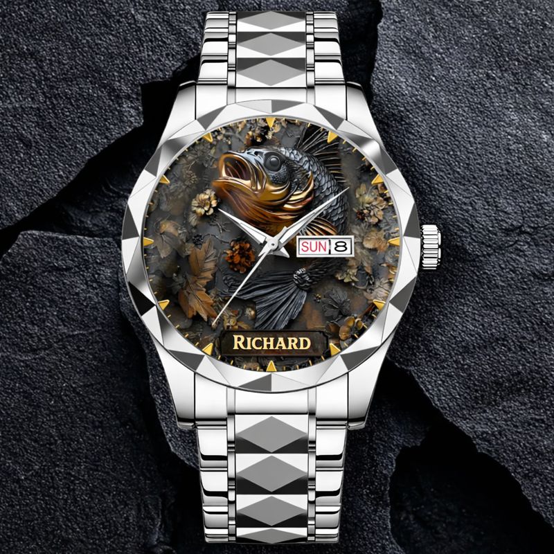 Love Hunting Life Watch – Personalized Fishing & Deer Watch