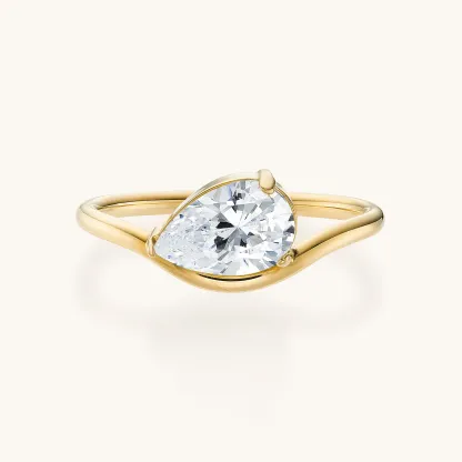 Bijone Birthstone Ring