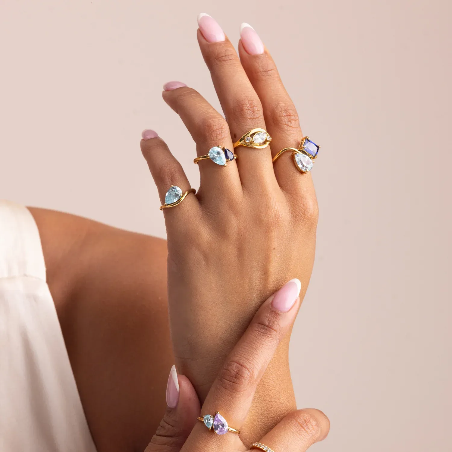 Bijone Birthstone Ring