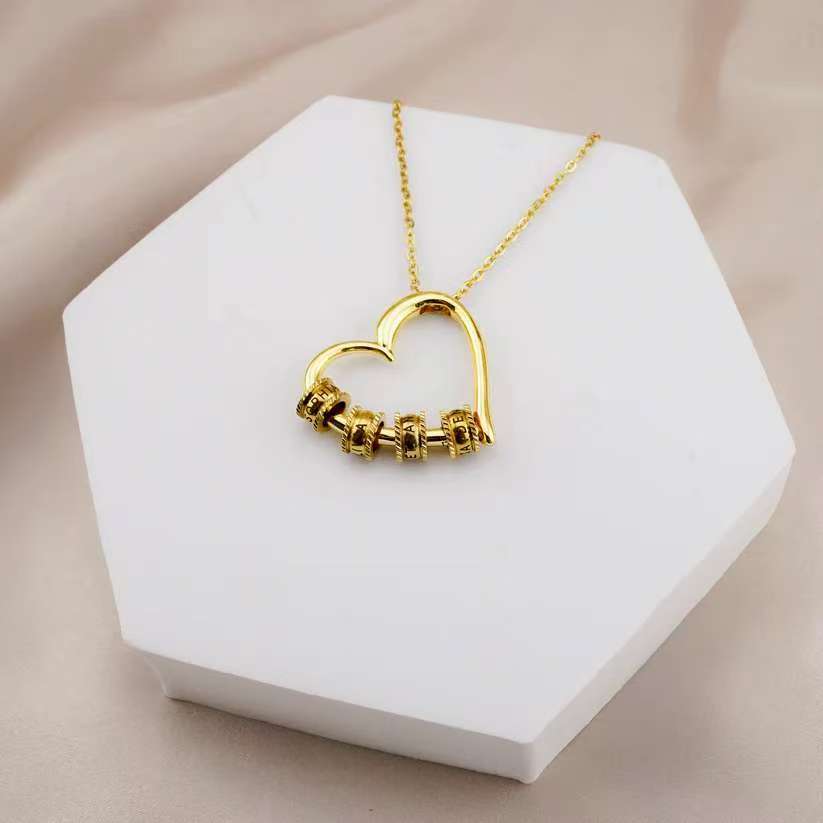 Family's Love Engraved Pendant with LED Gift Box