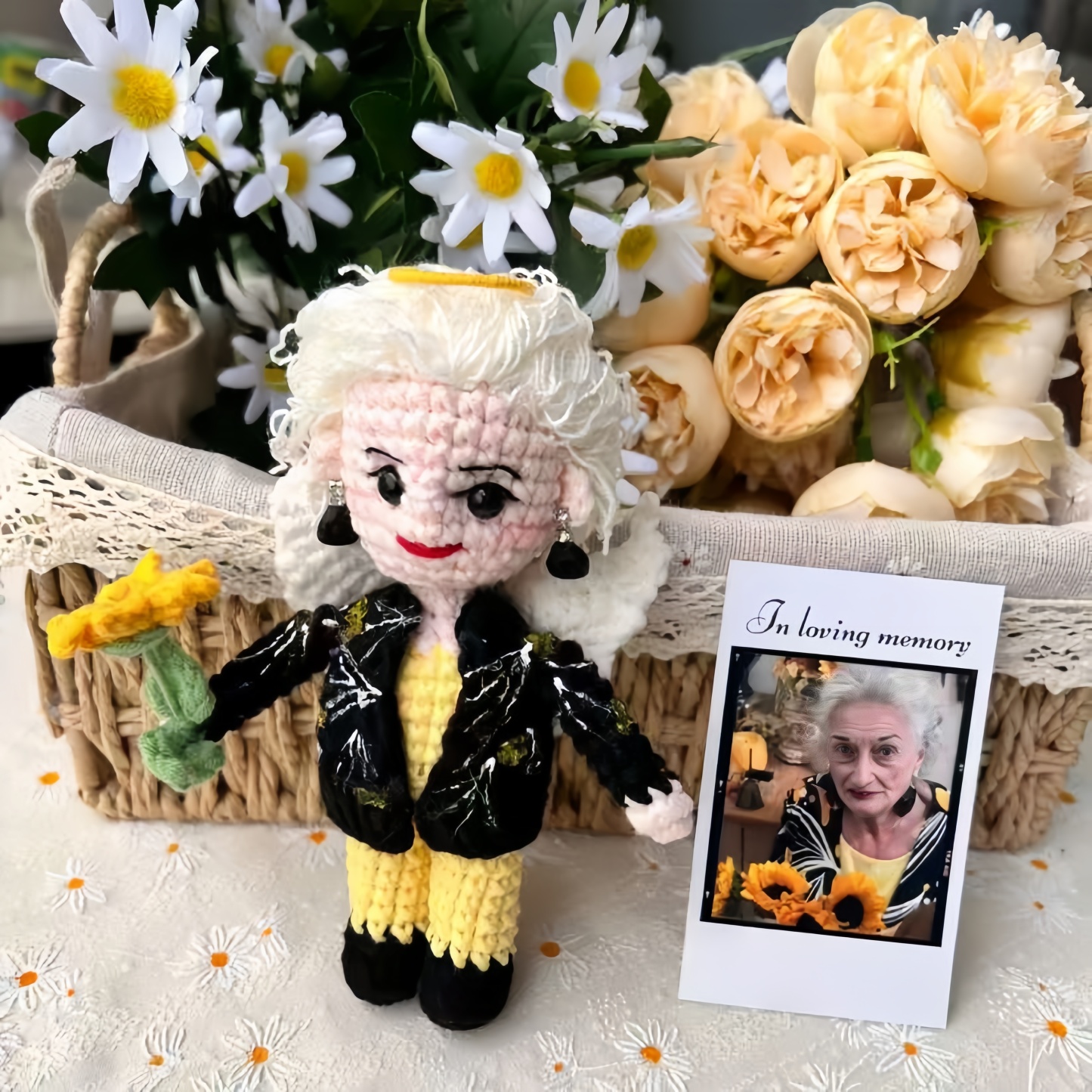 Bijone® Personalized Crochet Doll with Photo Card