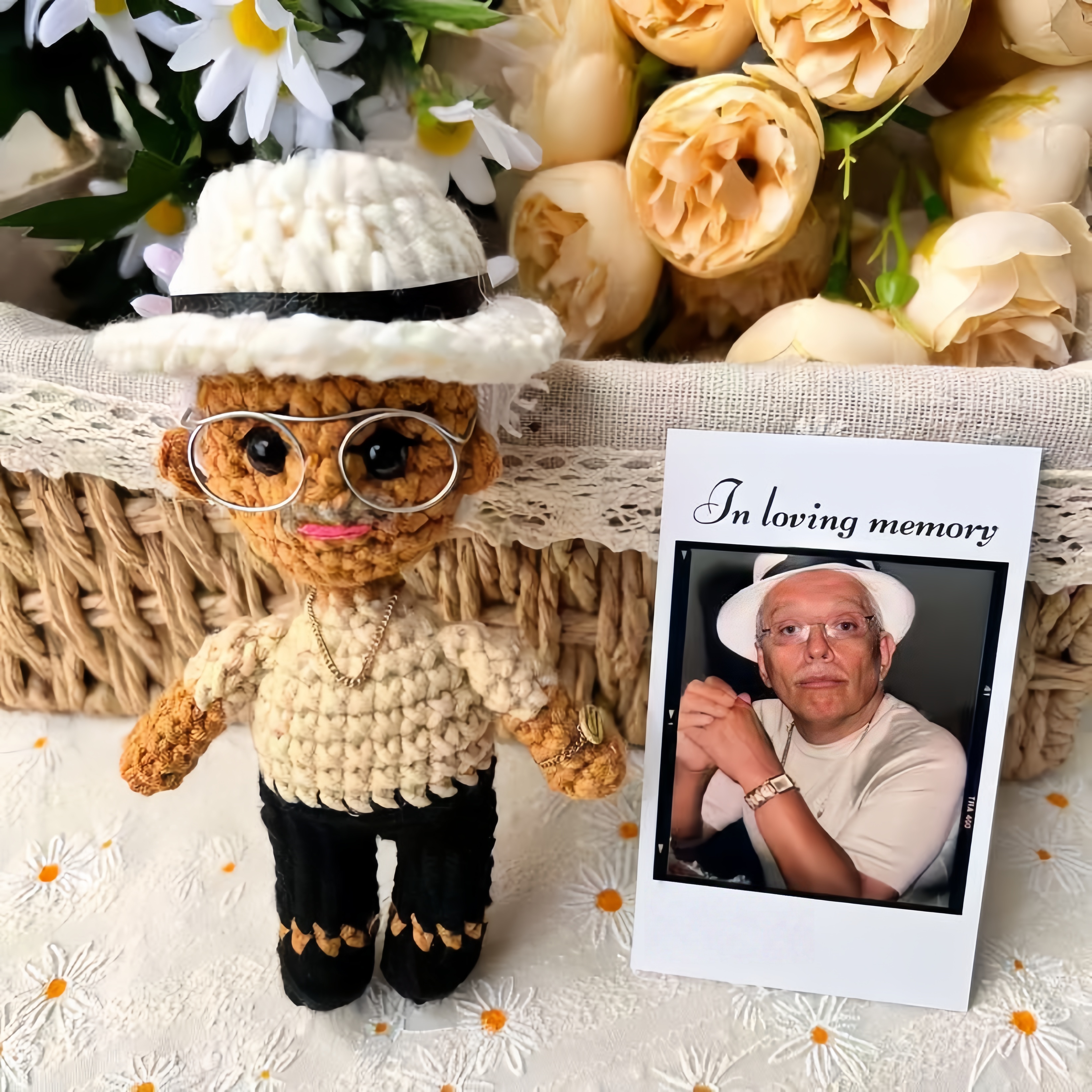 Bijone® Personalized Crochet Doll with Photo Card