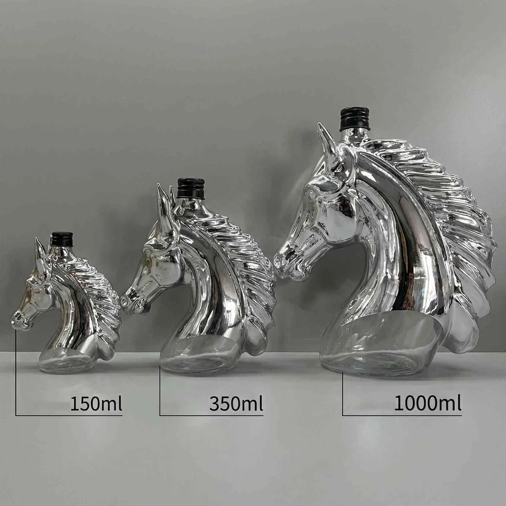 Personalized Horse Head Glass Liquor Bottle 350ml, Crystal Clear Whiskey Decanter with Custom Engraving, Mini Alcohol Flask Gift for Men & Home Bar