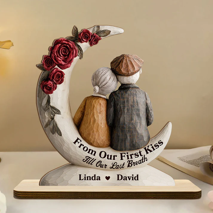 Eternal Embrace On The Crescent Moon - Personalized 2-Layer Wood Plaque With Flat Base