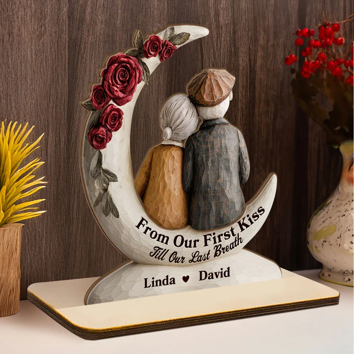 Eternal Embrace On The Crescent Moon - Personalized 2-Layer Wood Plaque With Flat Base