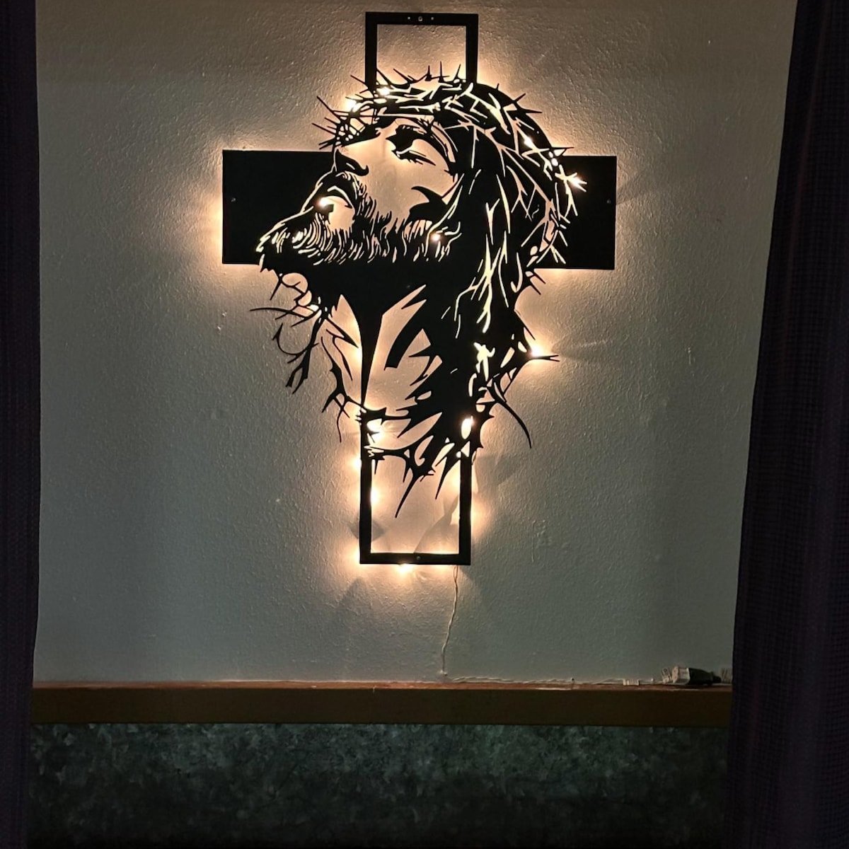 ✝️Metal Jesus and Cross Wall Art: Christian Home Decor