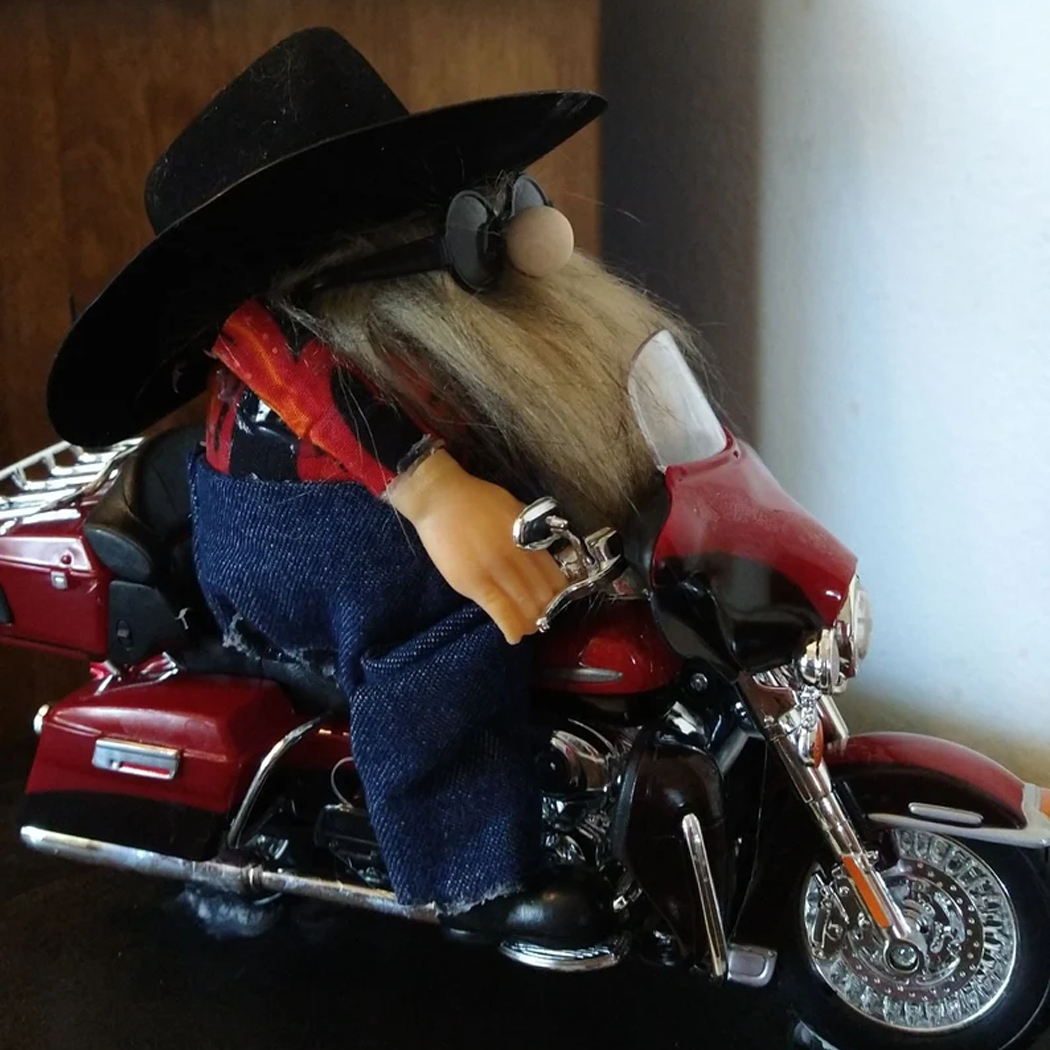 Motorcycle Riding Gnome