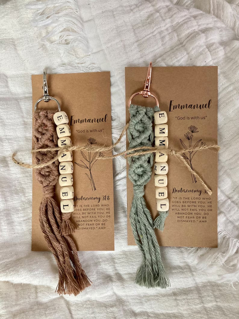 Praise His Name Macrame Keychains