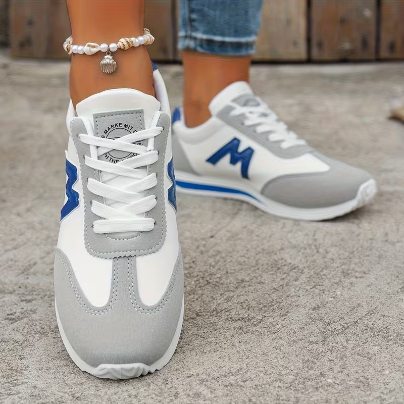Wide Toe Sneakers for Women Leather Suede Non-Slip Breathable Fashion Tennis Running Walking Shoes