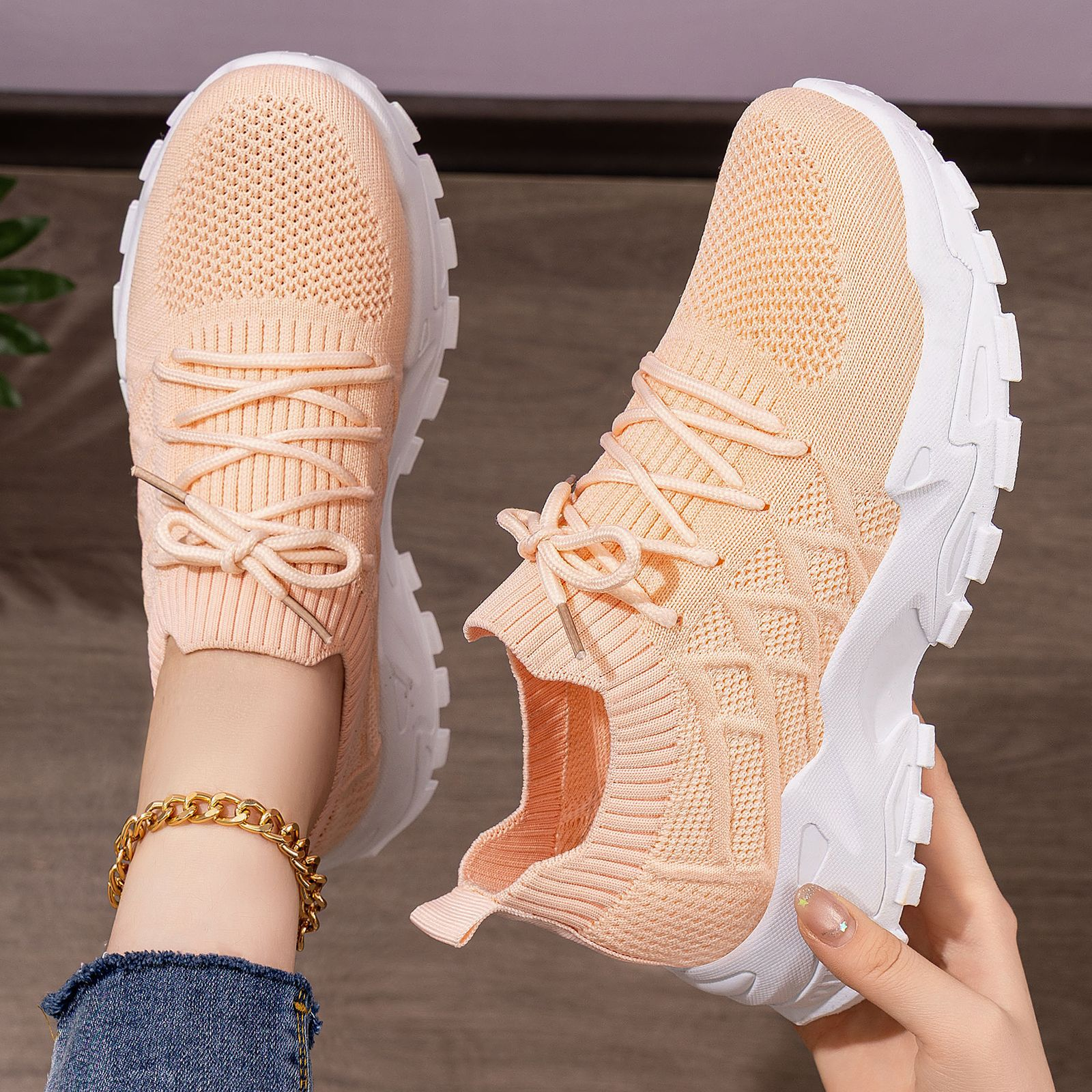 Fashion Solid Color Mesh Thick-Soled Sports Sneakers Breathable Mesh Platform Casual Running Shoes Comfortable Athletic Walking Running Footwear for Daily Wear