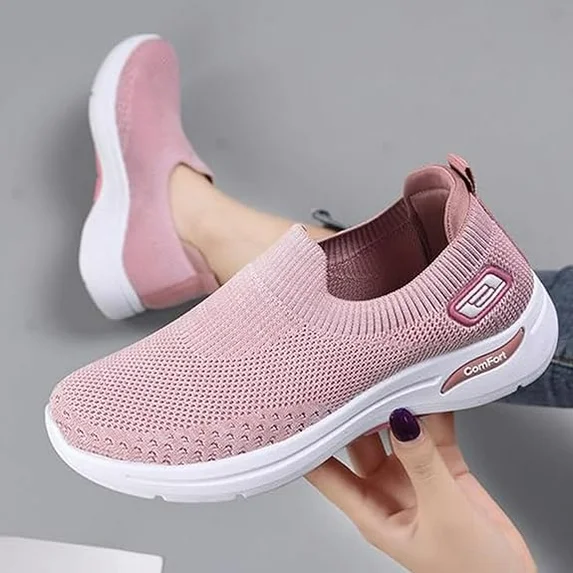 Women's Slip-On Walking Shoes Mesh Breathable Lightweight Casual Sneakers for Work Gym Running Training Shoes
