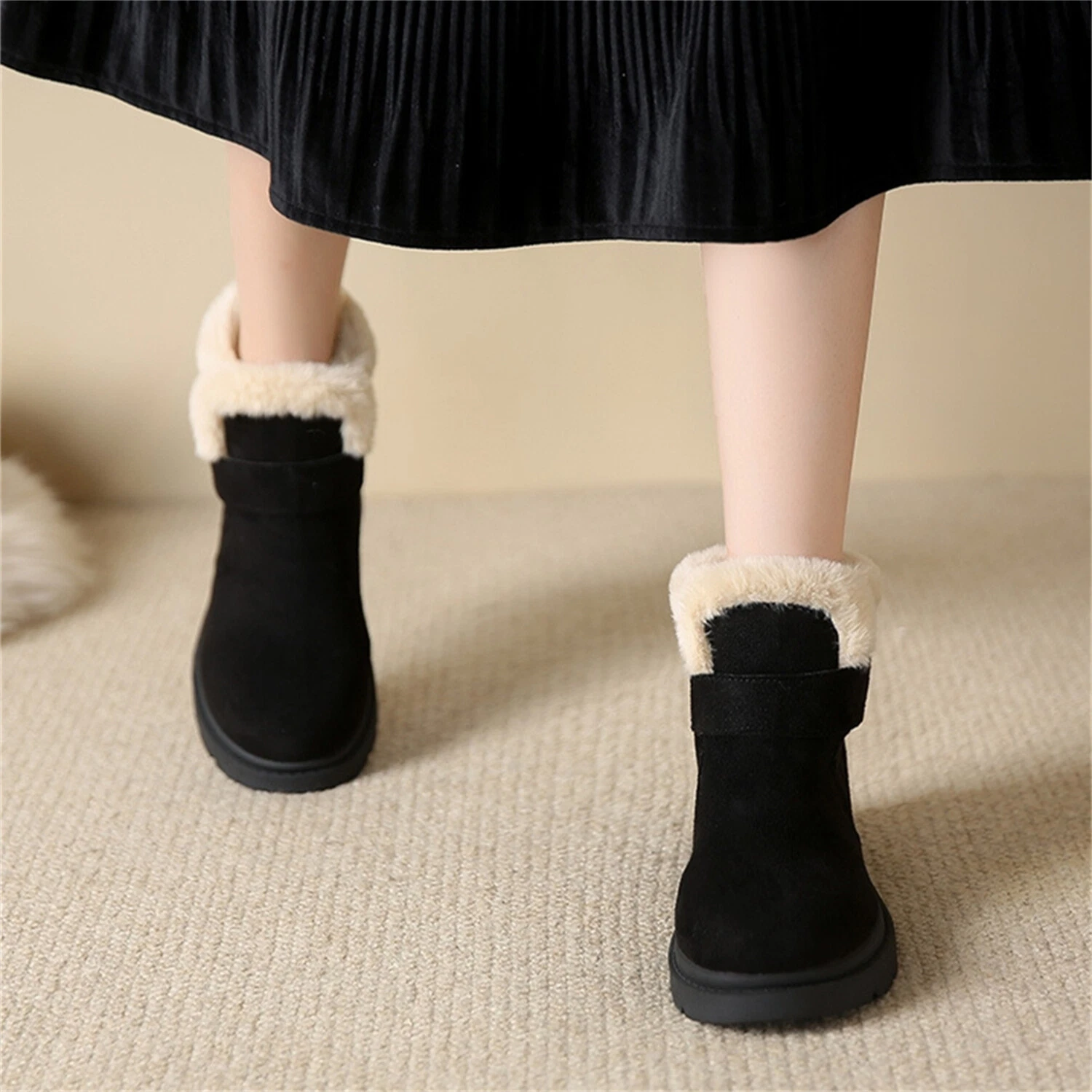 Women's Snow Boots with Faux Fur Lined Comfort Round Toe Warm Shoes for Winter