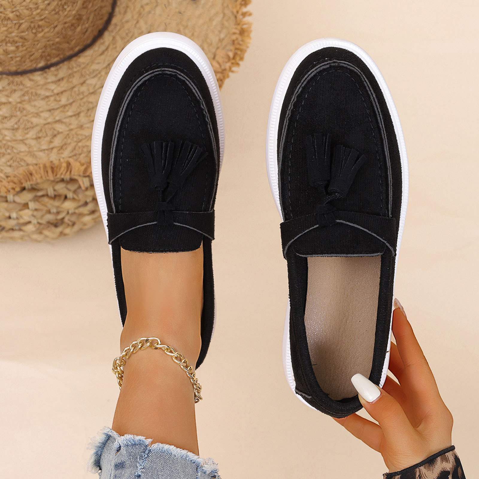 Black Women Elegant Loafers With Tassel Round Toe One-Foot Flat Shoes For Four-Season Comfort