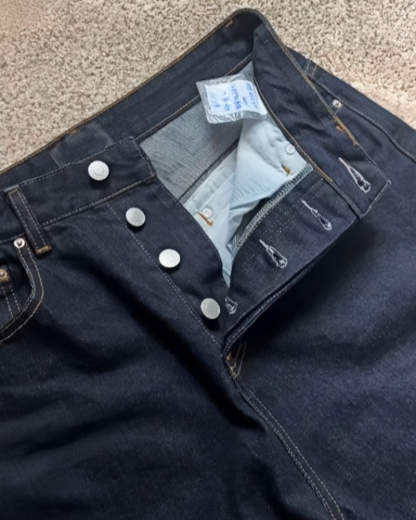 MULTI-POCKET BAGGY JEANS