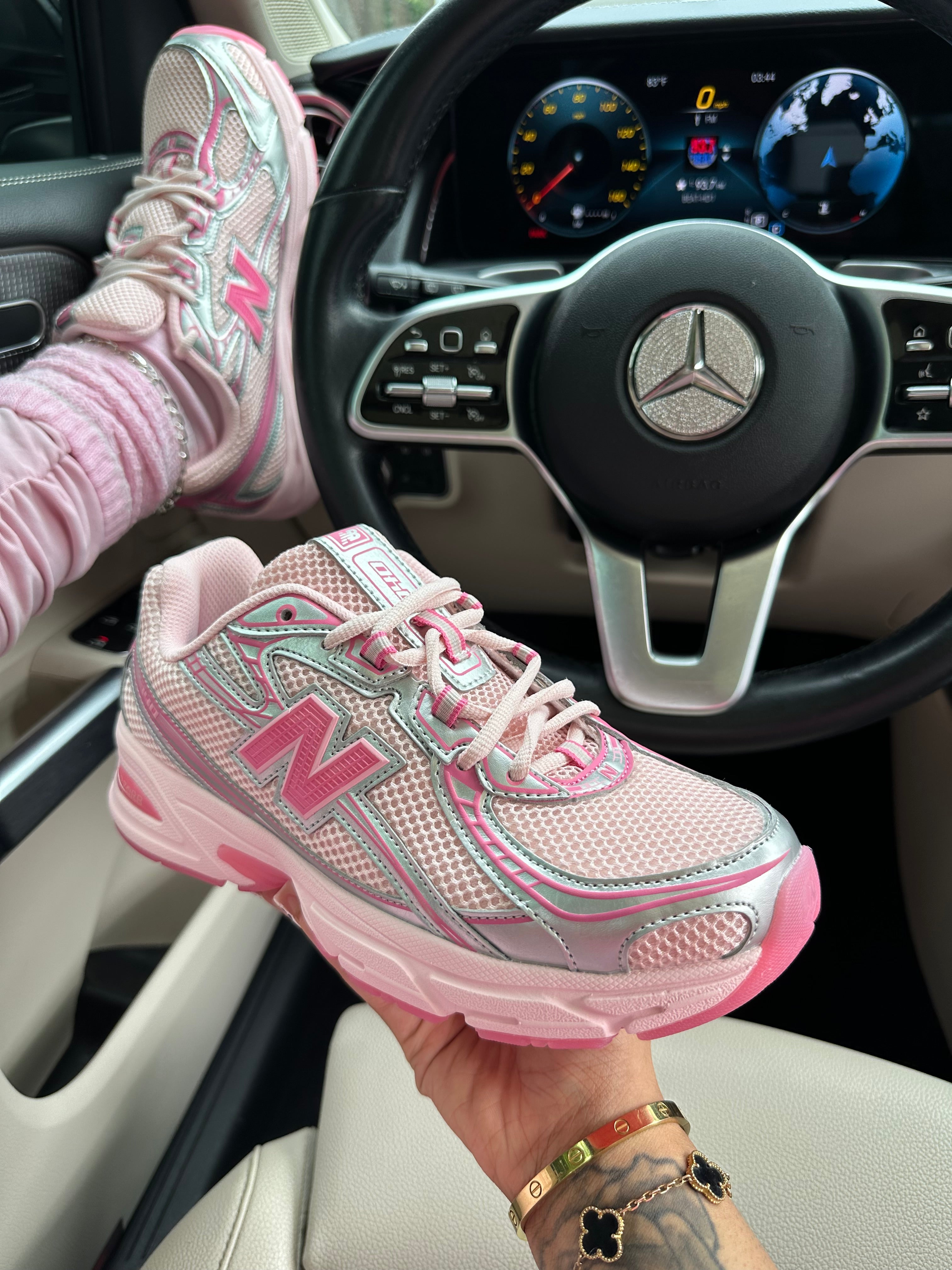 740 “Pink Vacation”