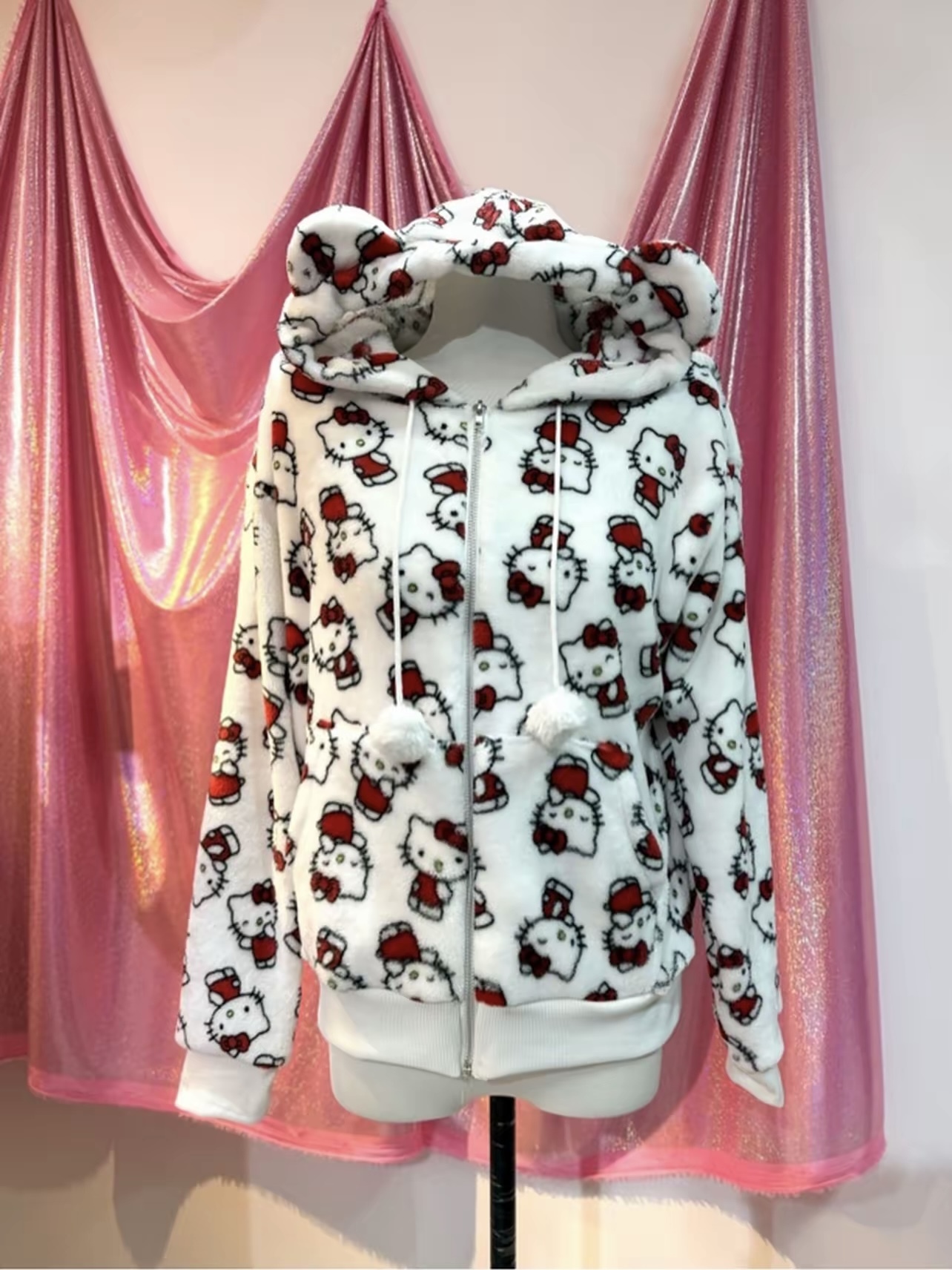 Hello Kitty Christmas Pajama Set