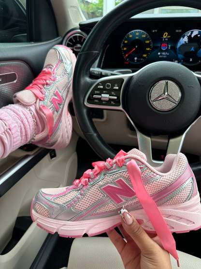 740 “Pink Vacation”