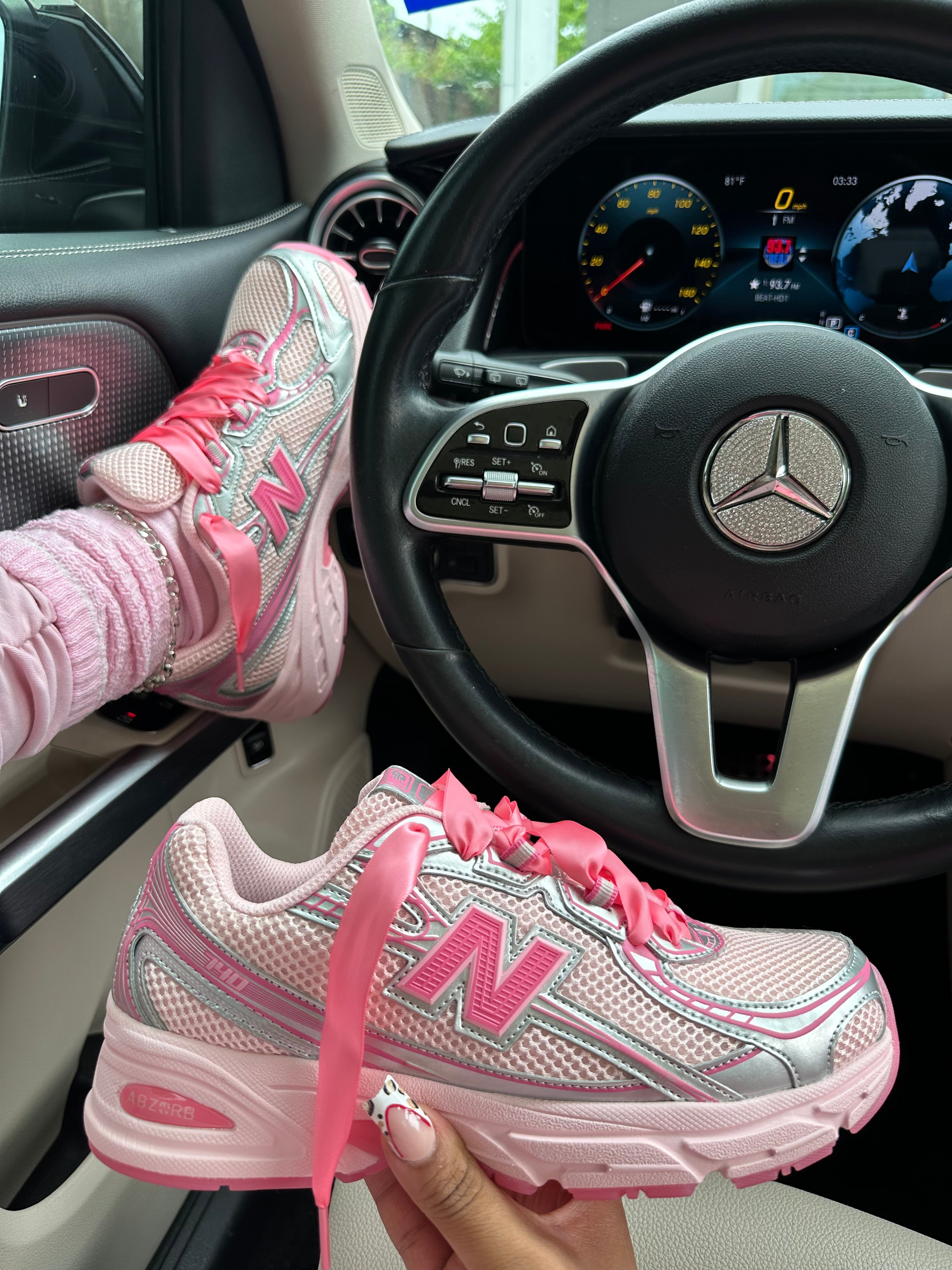 740 “Pink Vacation”