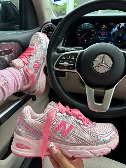 740 “Pink Vacation”