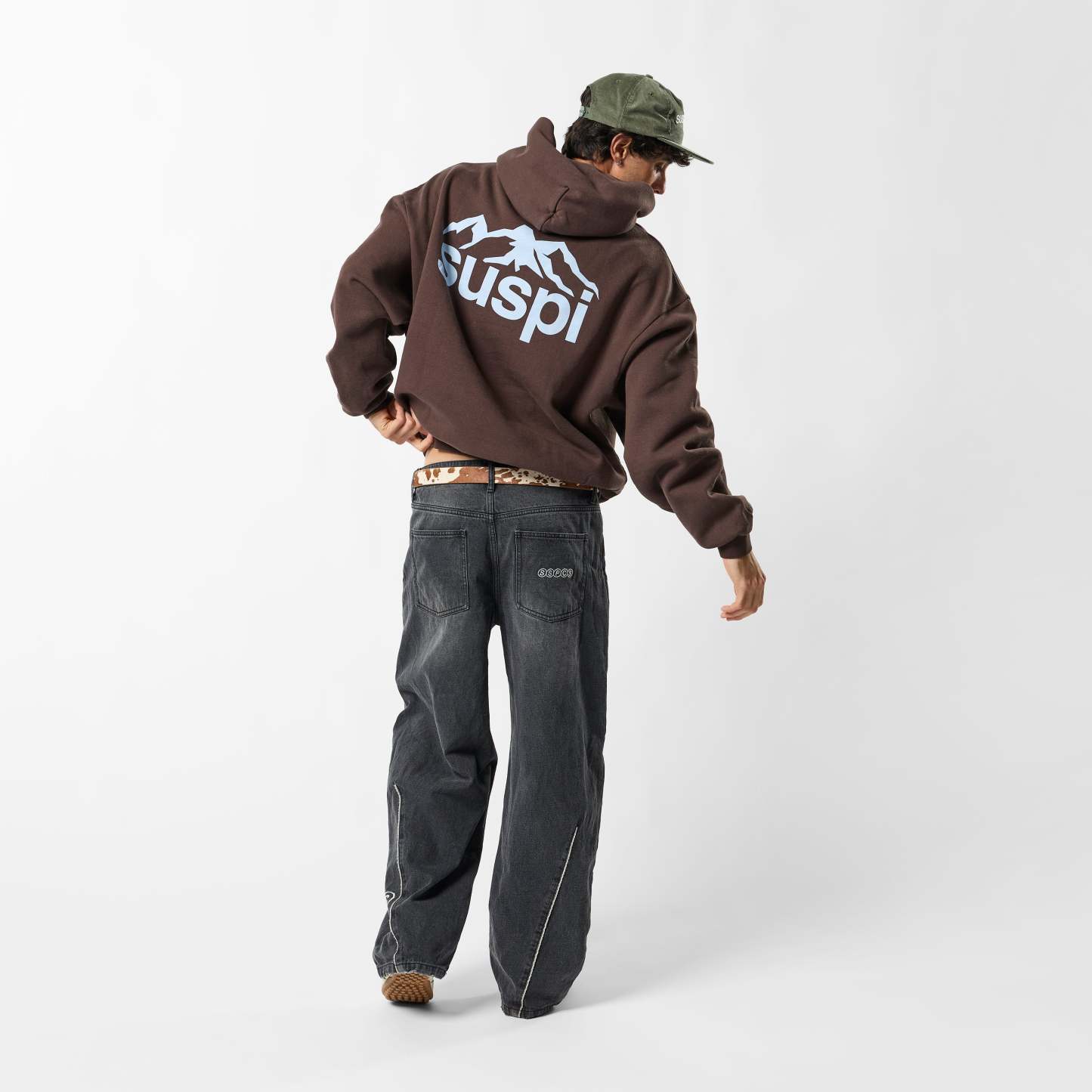 Winter1 / Landscape Hoodie - Espresso