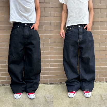 MULTI-POCKET BAGGY JEANS