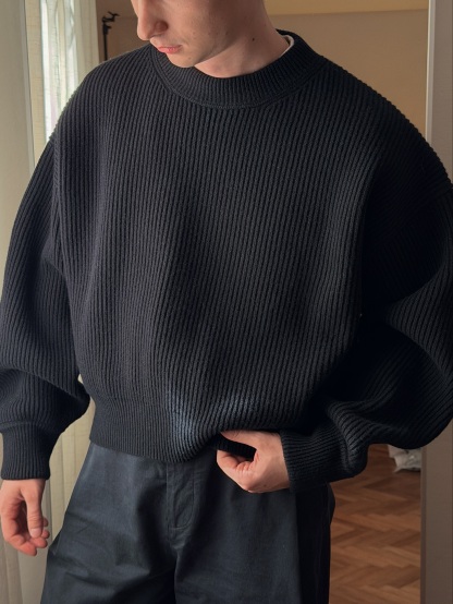 HEAVY RIBBED RELAXED KNIT SWEATER