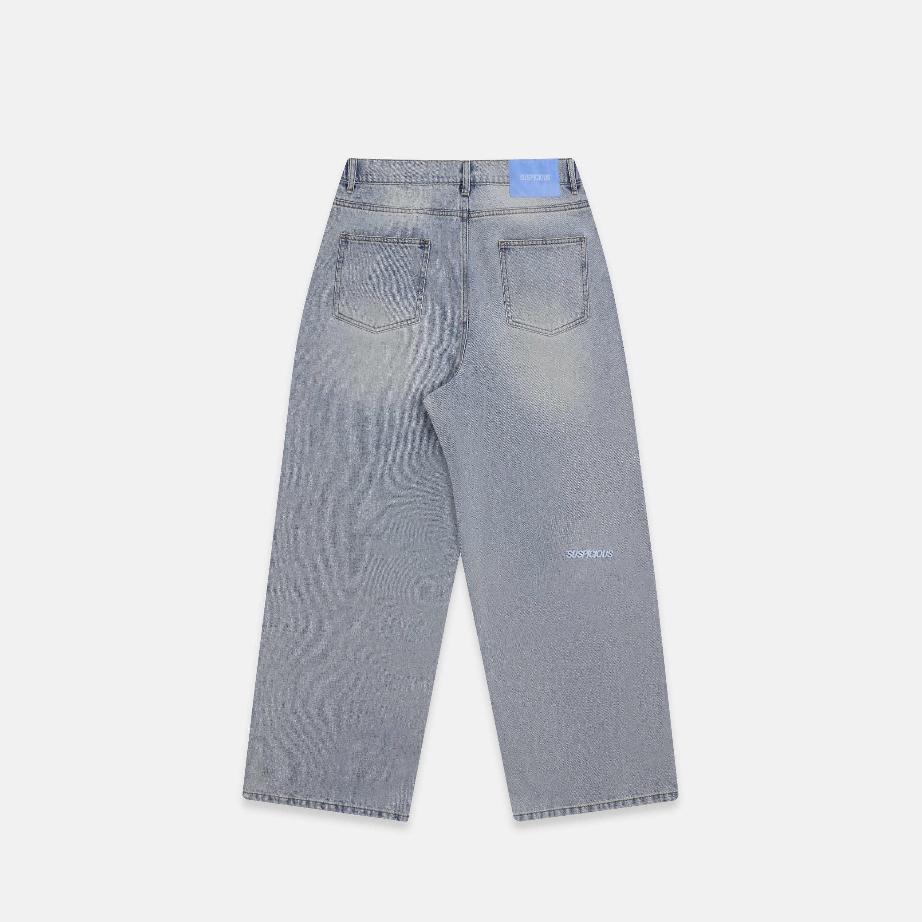 Winter 5 / Essentials Roomie Jeans - Bleached