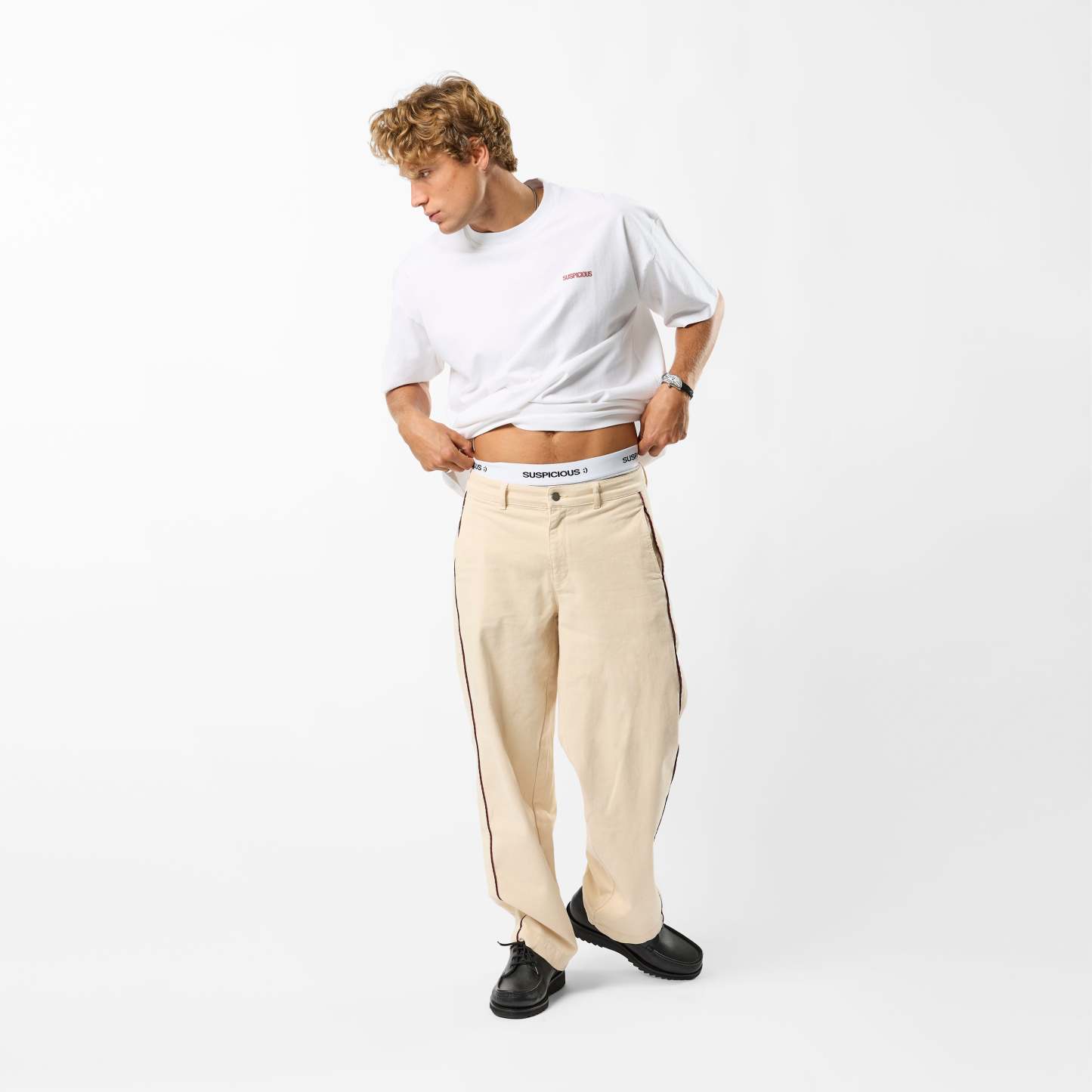 Winter1 / The Skier Tee - White