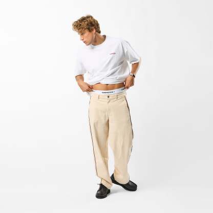 Winter1 / The Skier Tee - White