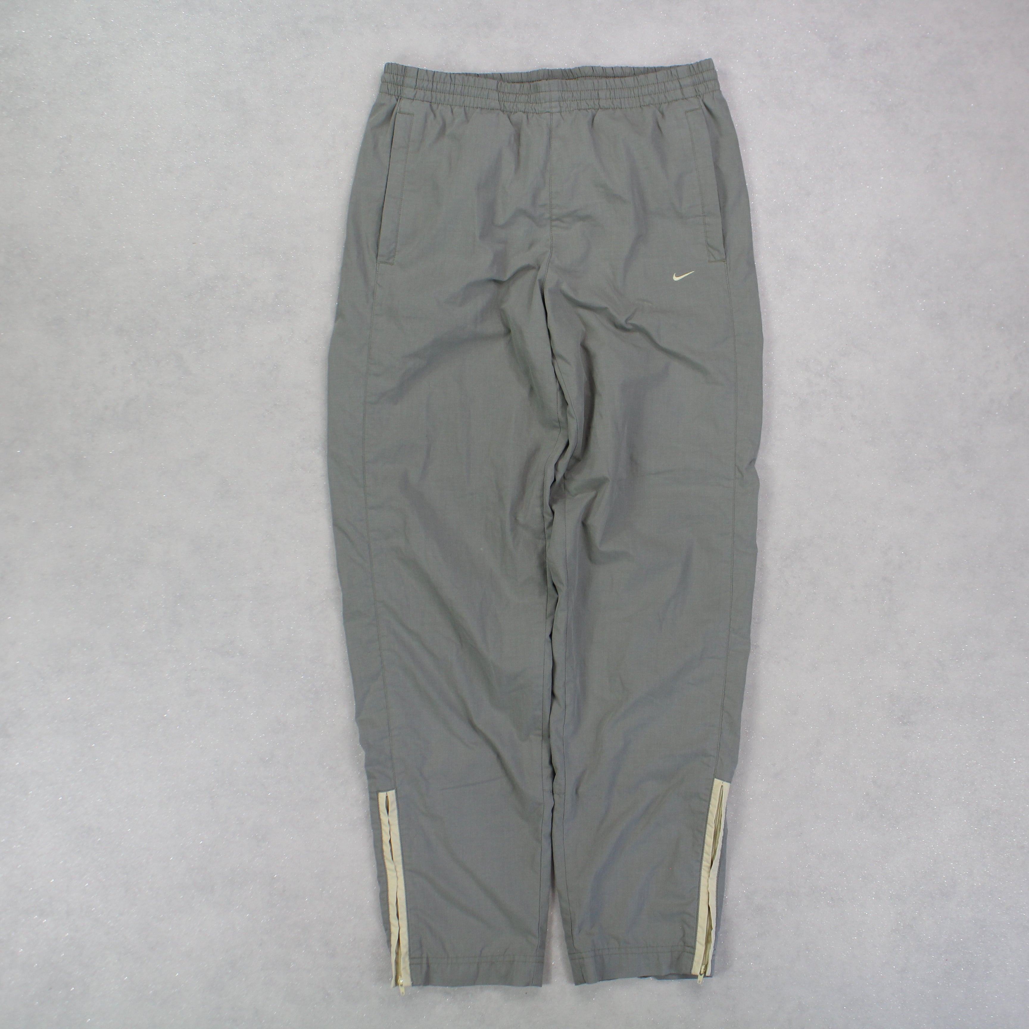 RARE 00s Trackpants Green-OSI