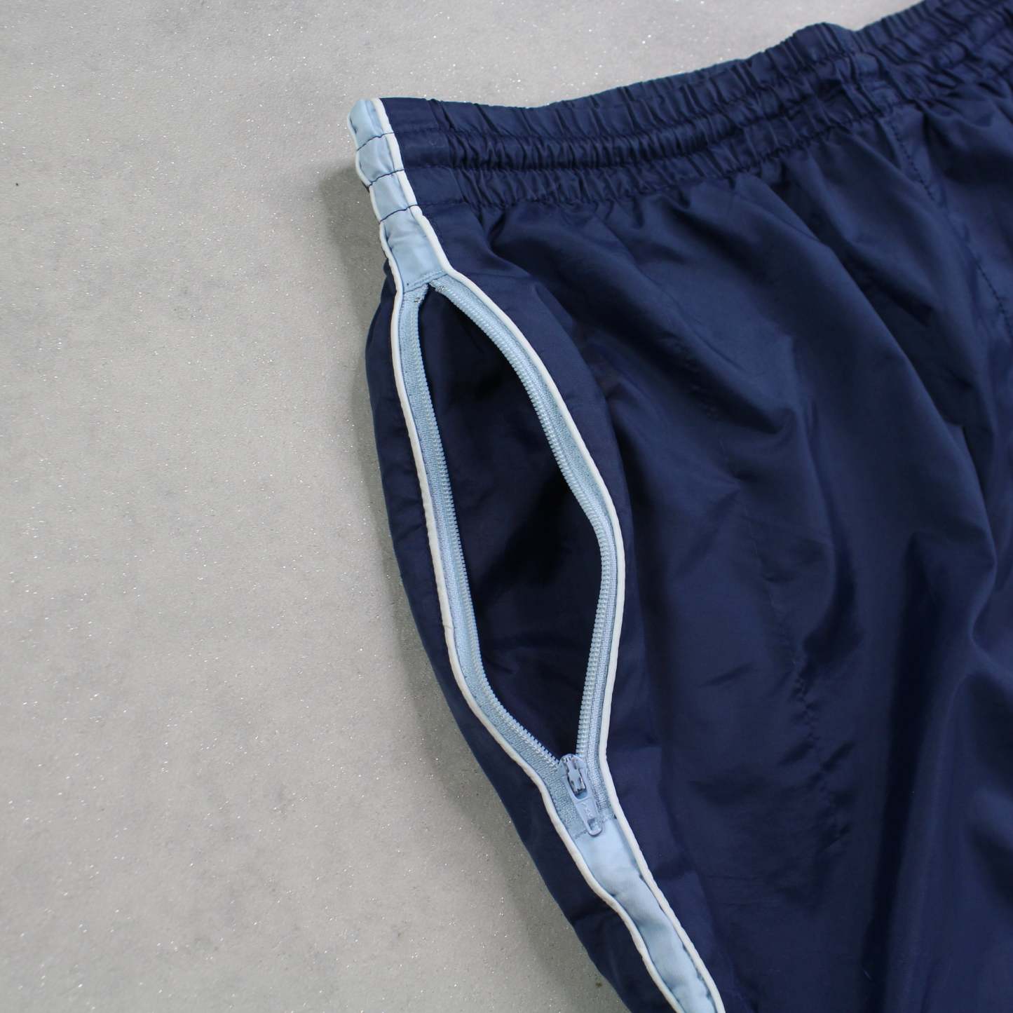 RARE 2000s Trackpants Navy-OSI