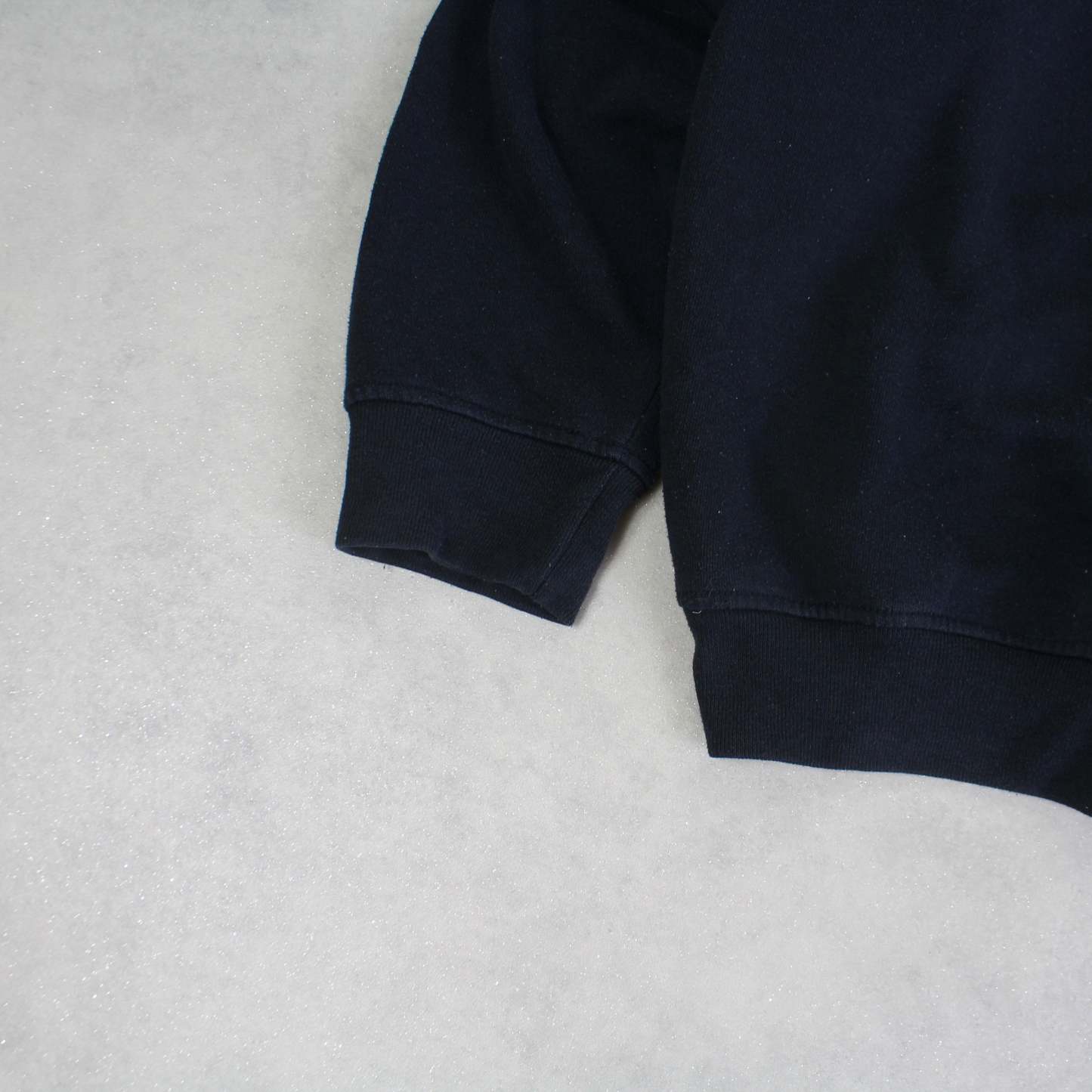 RARE 2000s  Sweatshirt Black-OSI