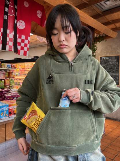 "DAYS" Hoodie-OSI