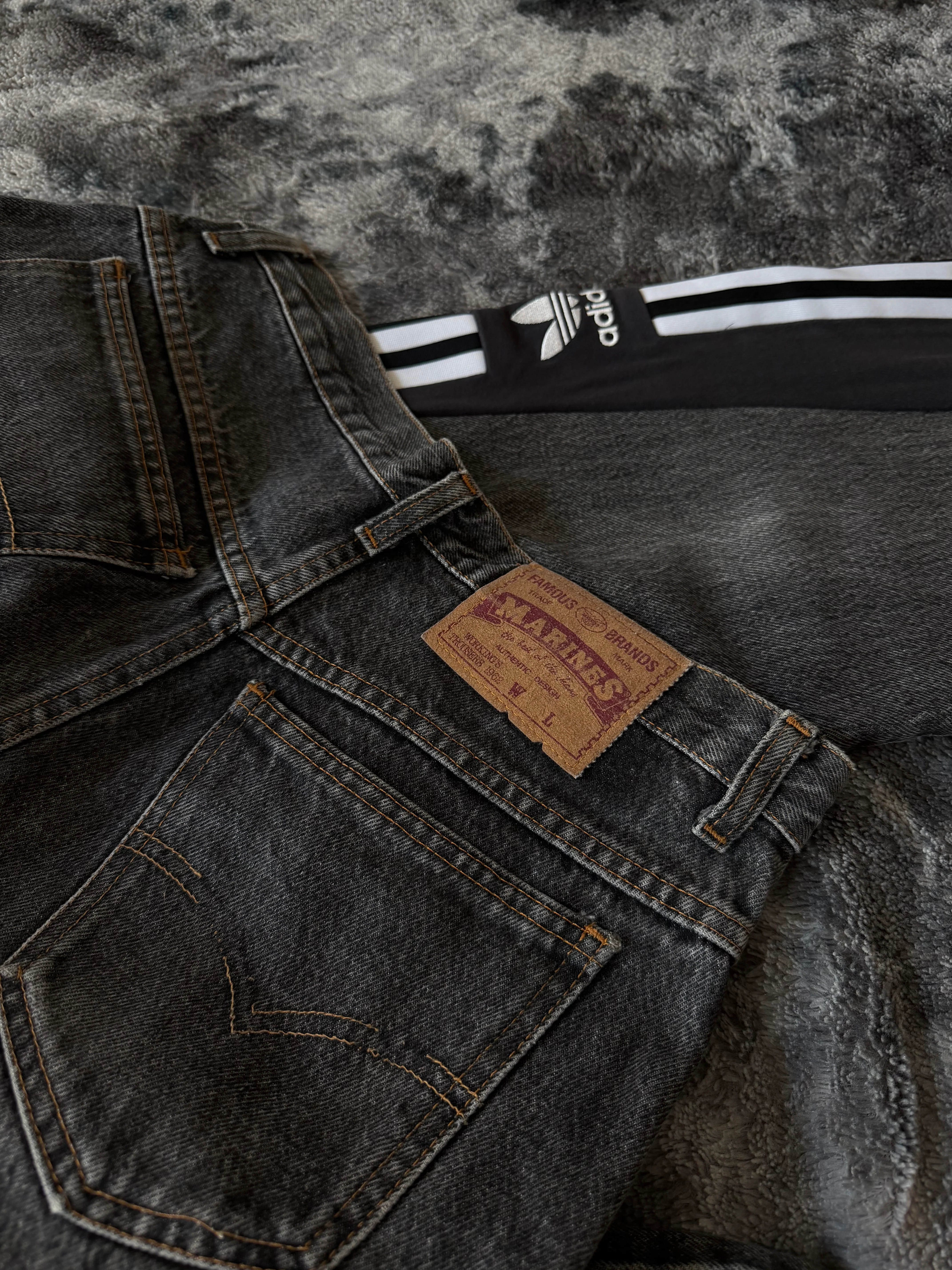 Custom Dark Grey Jeans with Three Stripes – One of a Kind – Size S/M