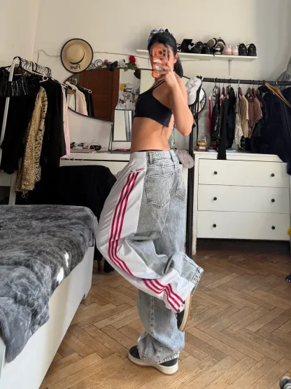 Custom Grey/White Baggy Jeans with Pink Stripes – One of a Kind – Size M