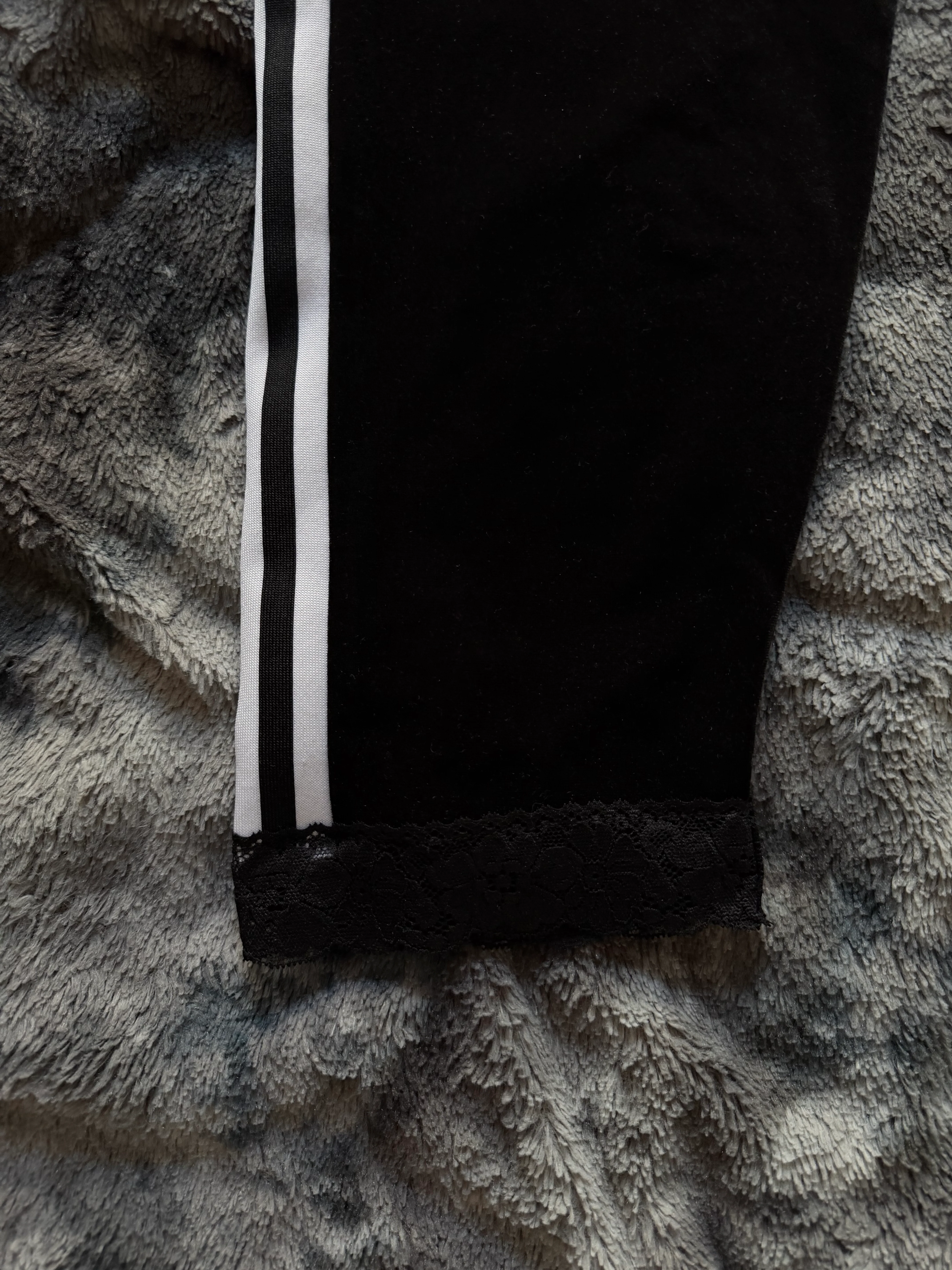 Custom Capri Leggings – Size S/Xs– One of a Kind